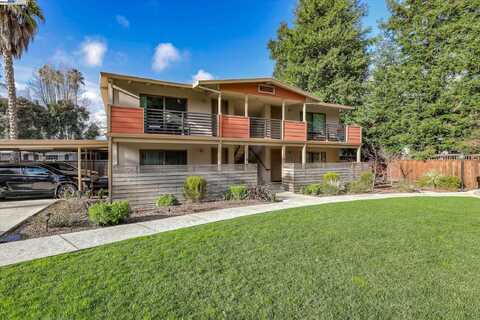 50 Casa Maria Ct, Alamo, CA 94507