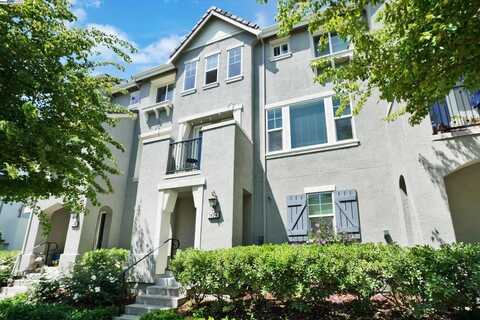 140 Selby Ln, Livermore, CA 94551