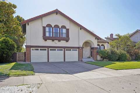 33766 Whimbrel Rd, Fremont, CA 94555
