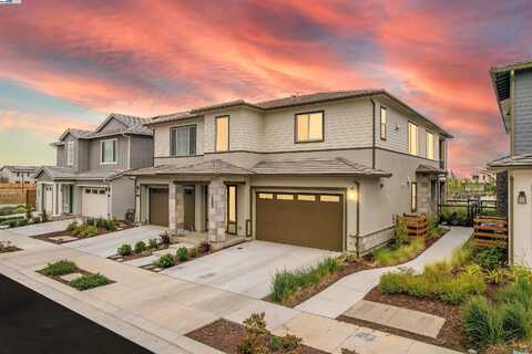2462 Shore Vista, Fairfield, CA 94533
