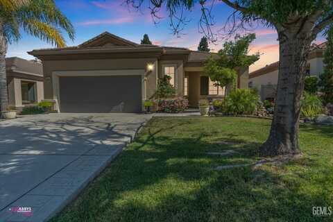 13918 Calico Village Drive, Bakersfield, CA 93306