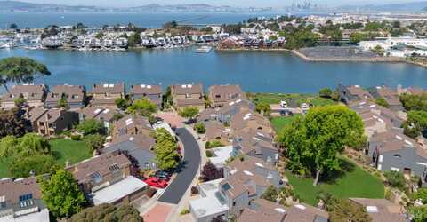 553 Kings Road, Alameda, CA 94501