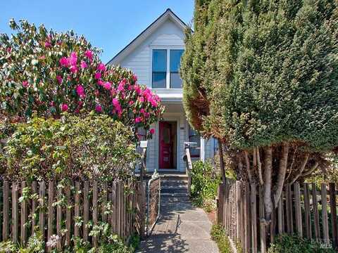 423 N Franklin Street, Fort Bragg, CA 95437