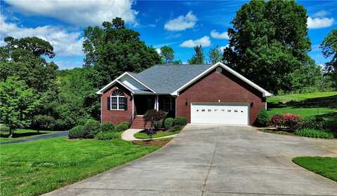 1911 Hampton Shores Drive, Seneca, SC 29672
