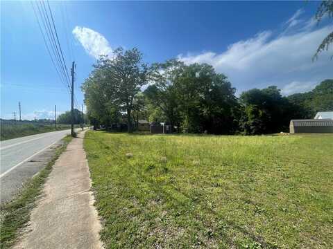 519 E North Avenue, Westminster, SC 29693