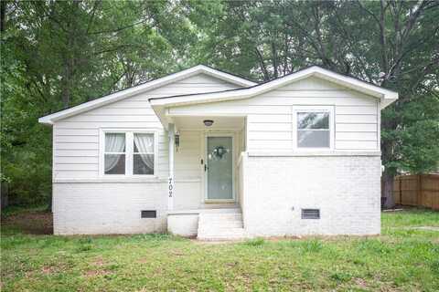 702 W 5th Avenue, Easley, SC 29640