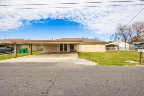 430 St Louis St, Raceland, LA 70394