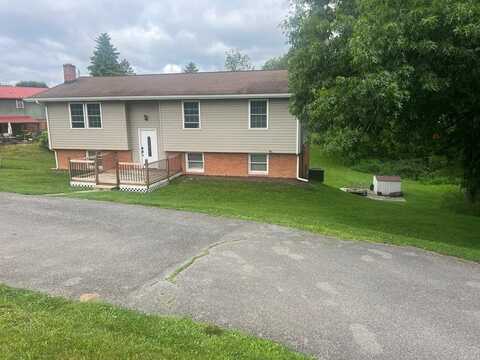 137 Northfield Drive, LEWISBURG, WV 24901