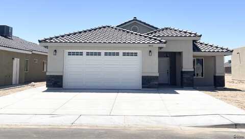 3863 E SANTA ANNA PL, San Luis, AZ 85336
