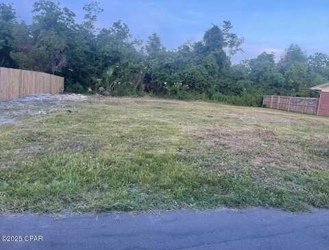 1318 Hickory Avenue, Panama City, FL 32401
