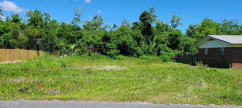 1318 Hickory Avenue, Panama City, FL 32401
