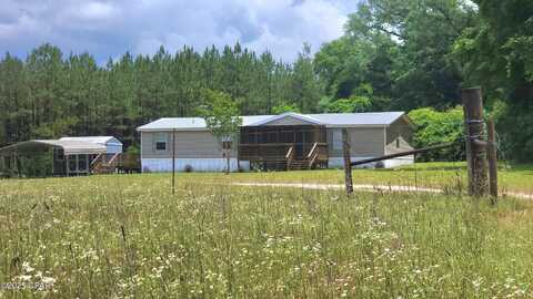 4670 Bartow Road, Greenwood, FL 32443
