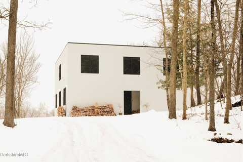 49 Sky Top Rd, Copake, NY 12516