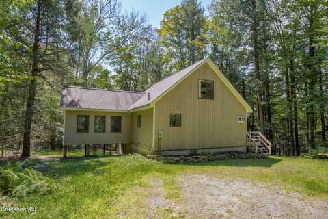 95 Sugar House Rd, Otis, MA 01253