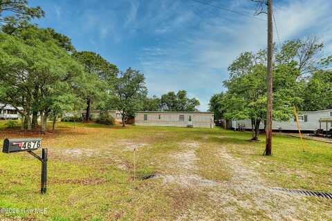 4676 Southgate Boulevard SE, Southport, NC 28461