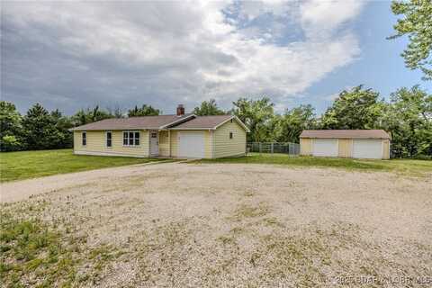 65 Caviness Drive, Camdenton, MO 65020