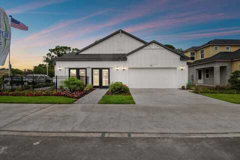 3736 Nandina Cir., Sun City Center, FL 33573
