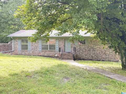 2315 4TH PLACE, CENTER POINT, AL 35215