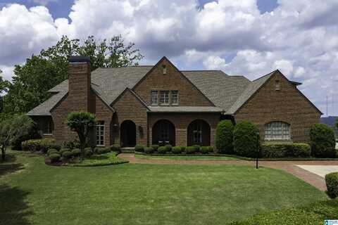 2024 VESTAVIA DRIVE, VESTAVIA HILLS, AL 35216