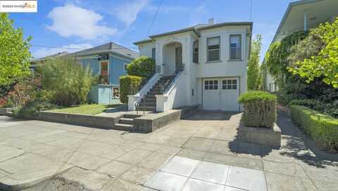 413 Cavour St, Oakland, CA 94618