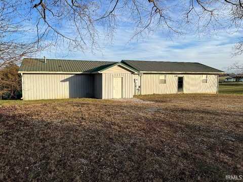 1465 MOTO CROSS Road, Mitchell, IN 47446
