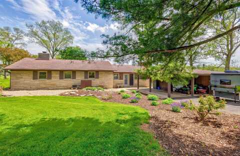 1120 CRAWFORD B Drive, Bedford, IN 47421