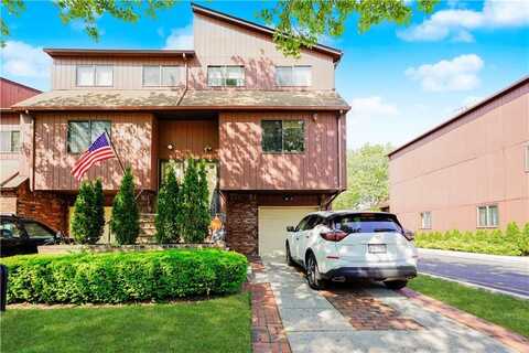 131 Stonegate Drive, Staten Island, NY 10304