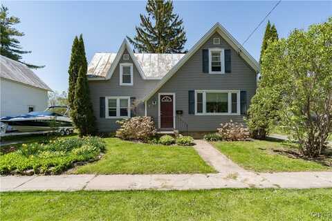 13 High Street, Alexandria Bay, NY 13607