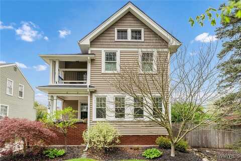 104 Windermere Boulevard, Amherst, NY 14226