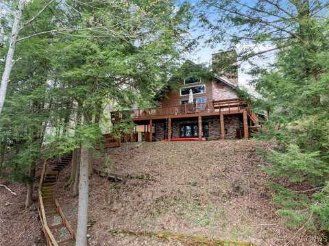 9039 Woods Road, Remsen, NY 13438