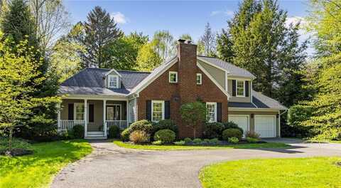 43 Crestline Road, Pittsford, NY 14618