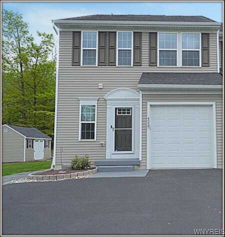 4237 Arthur Court, Hamburg, NY 14075