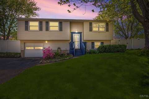 8287 Redwing Drive, Clay, NY 13090