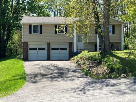 1344 Willowdale Drive, Macedon, NY 14502