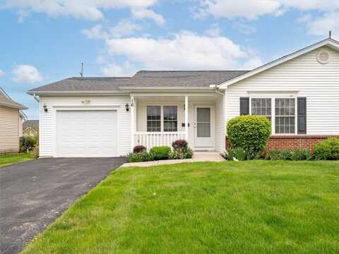 16 Kirkdale Cir, Greece, NY 14612