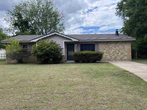 1302 Collins Drive, Pine Bluff, AR 71601