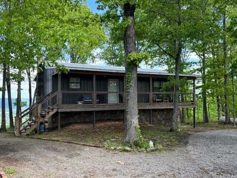 1459 Porch Rock Road, Pikeville, TN 37367