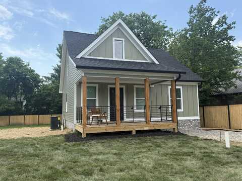 817 Indian Avenue, Rossville, GA 30741