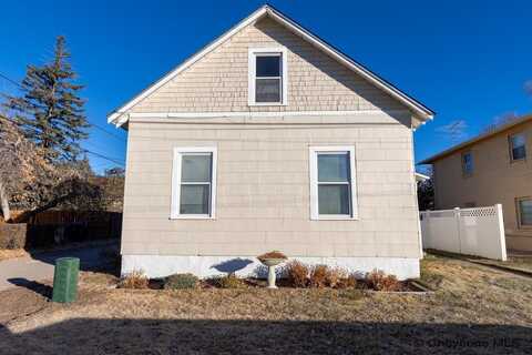 712 W 31ST ST, Cheyenne, WY 82001