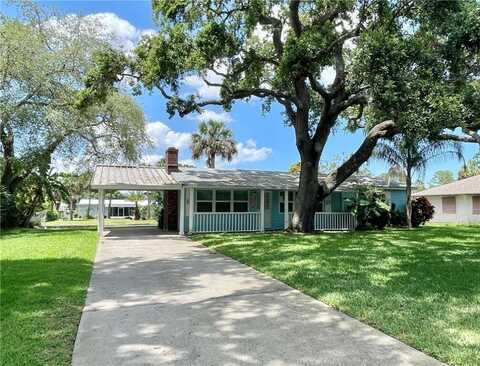 694 LAYPORT DRIVE, SEBASTIAN, FL 32958