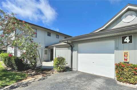 601 CENTRE COURT SW 101, VERO BEACH, FL 32962