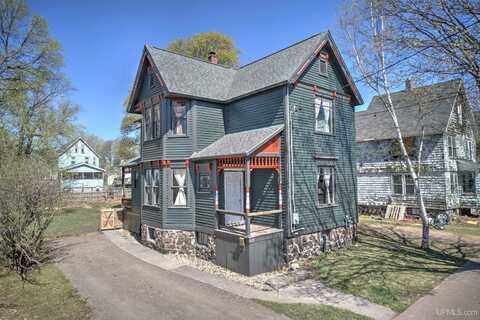 417 TAMARACK STREET, LAURIUM, MI 49913
