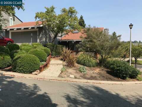20 Tamarisk, Moraga, CA 94556