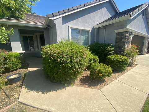 121 Gold Nugget Drive, Valley Springs, CA 95252