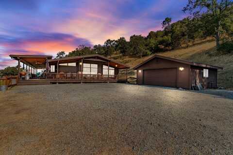 1560 Pinto Drive, Angels Camp, CA 95222
