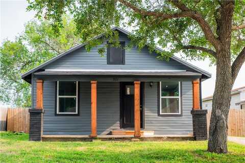 521 W Fordyce Avenue, Kingsville, TX 78363