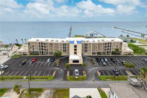 1021 Water Street, Rockport, TX 78382