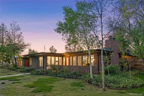 8955 E 19th Avenue, Aurora, CO 80010