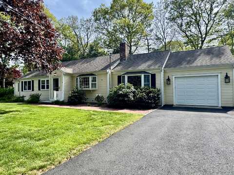 11 Masthead Lane, Centerville, MA 02632