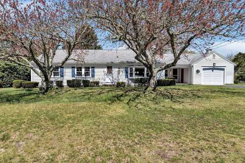 44 Windjammer Lane, South Yarmouth, MA 02664